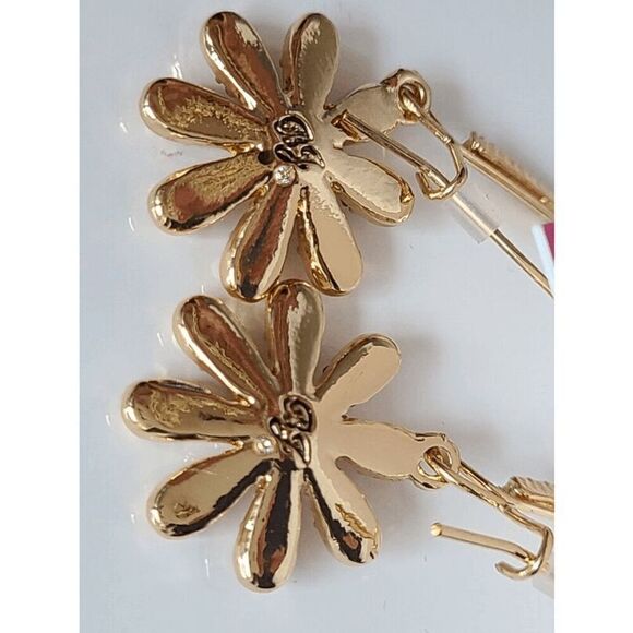 🌸 BETSEY JOHNSON Daisy Flower Shepherd Hook Pink Crystal Dangle Earrings NEW - Picture 9 of 14